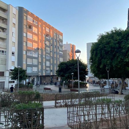 Paseo Maritimo Almeria Zapillo Daniel Bagian luar foto